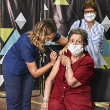 Providencia anuncia un plan para promover la vacunación contra el Covid