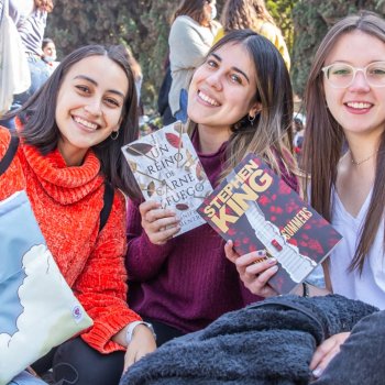 Fanáticos de la literatura se tomarán el Barrio Bellavista con Bookish Fest