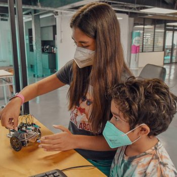 Vacaciones de invierno: Aprende sobre ciencia, reciclaje y tecnología con los talleres Innova Kids