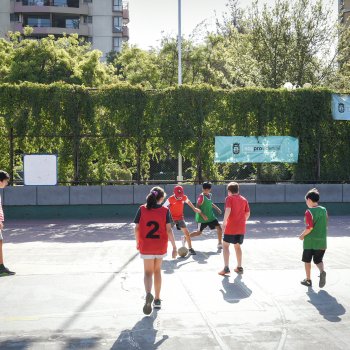 Fútbol en tu barrio el sábado 5 de agosto en el Parque Inés de Suárez