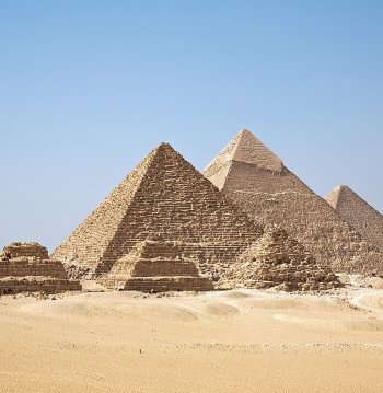 Taller de Arte. Introducción al Volumen: Pirámides de Egipto