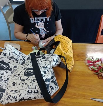 Taller Navideño de Creaciones Hechas a Mano