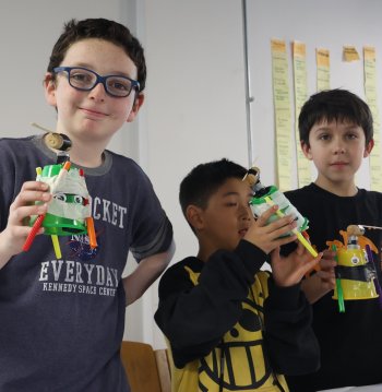 Taller Junbots: Crea tu propio robot utilizando material reciclado