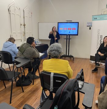 Taller: LinkedIn ¿Qué es y cómo potenciar mi perfil?