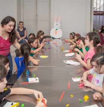 Taller de actividades para el conejo de pascua