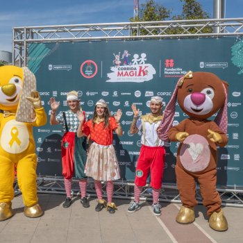 Presentamos la polera oficial de la primera corrida por el cáncer infantil