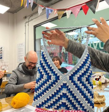 Tote Bags Crochet: Crea y Emprende"