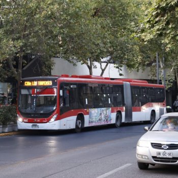 Alcalde Bellolio y Ministro de Transportes inauguran nuevo recorrido de RED en Providencia