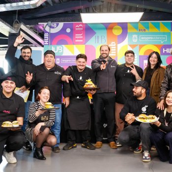 Damajuana gana la final del concurso Providencia en un Sándwich con “El Marino de Barrio Italia”