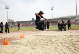 Más de 350 estudiantes de Providencia realizarán clases de atletismo en el Estadio Nacional