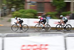 Criterium Vuelta Copec 2025: El mayor espectáculo de ciclismo urbano debutó en Providencia