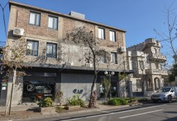 Providencia busca soluciones tecnológicas para el riego automatizado en sus plazas