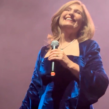 Cecilia Echenique encendió la magia navideña al ritmo de los villancicos