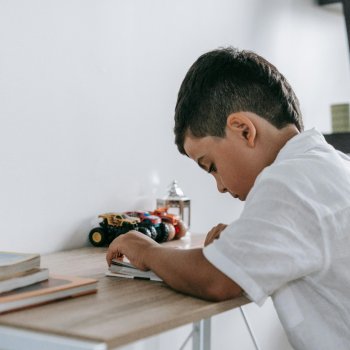 Conoce nuestras becas de apoyo a la educación 2026