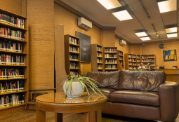 Biblioteca Municipal abre en Manuel Montt 101 con edificio completamente habilitado