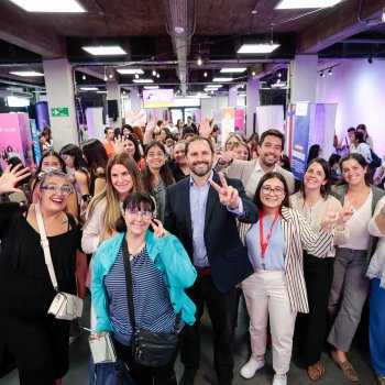“Mujeres que Inspiran 2026”: Feria laboral supera los 400 asistentes