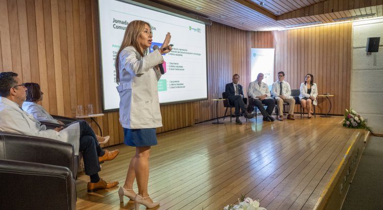 Vecinos y autoridades participaron en la Cuenta Pública de Salud 2025