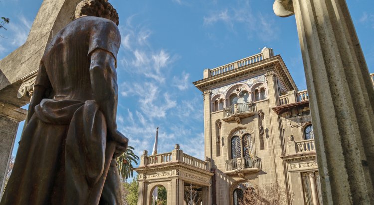 Providencia celebra el Día de los Patrimonios con visitas guiadas al Palacio Falabella