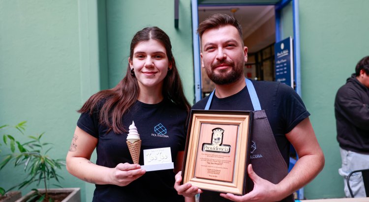 Dulcería Fiol ganó el concurso Ice Ice Provi!!! que eligió al mejor helado de la comuna para celebrar el aniversario 129