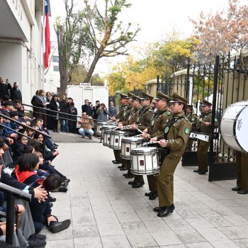 El Orfeón de Carabineros conmemora los 113 años del Liceo José Victorino Lastarria
