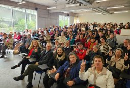 Providencia promueve el autocuidado de las personas mayores con el programa “Paciente Empoderado”